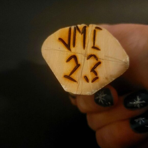 Hand carved Wooden Old Santa Clause Folk Art. Signed By Artist - Picture 5 of 7